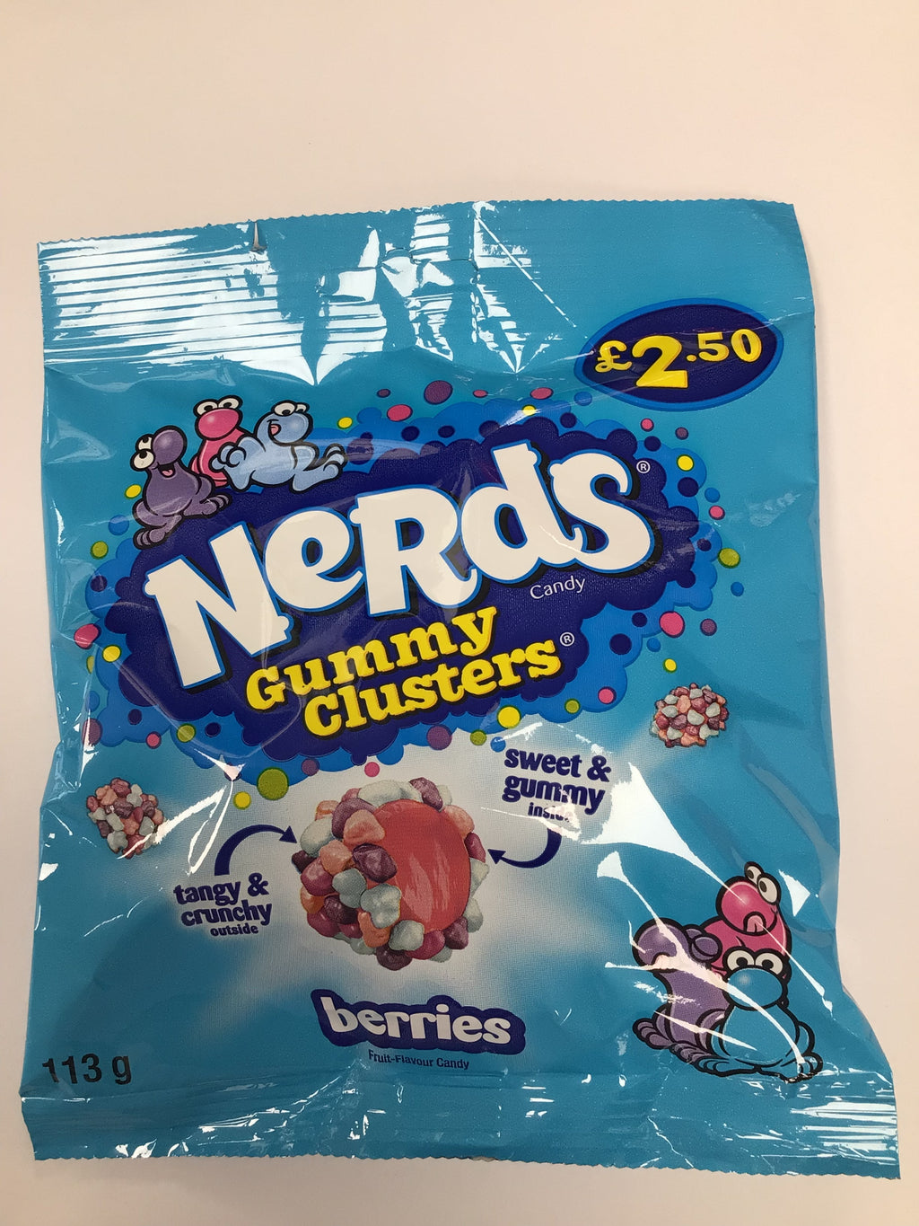 Nerds Gummy Clusters Berries Share Bag (113g) – Tangy & Crunchy American Imported Treats
